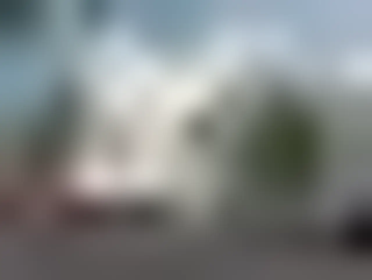 3D-Rendering von The Element, einer weißen, zeitgenössischen Wohnanlage mit Balkonen